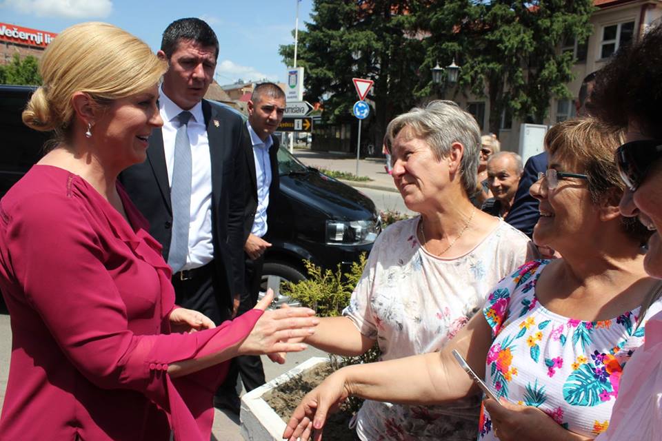Predsjednica_Kolinda_Grabar_Kitarovi_posjetila_akovo2