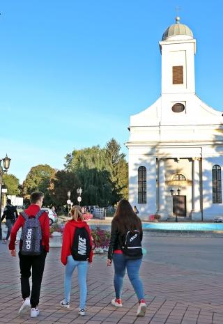 ODLUKOM GRADONAČELNIKA JEDNOKRATNA POTPORA SREDNJO&Scaron;KOLCIMA U IZNOSU OD 500,00 KUNA