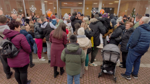 SVETI NIKOLA STIGAO U ĐAKOVO I RAZVESELIO NAJMLAĐE