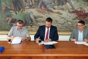 POTPISANI UGOVORI S 30 UDRUGA – ZA 42 PROJEKTA DODIJELJENO VIŠE OD 120 TISUĆA EURA