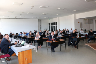 ODRŽANA 4. SJEDNICA GV-a: ODLUKA O PARKIRANJU, KONSTITUIRAJUĆA SJEDNICA ZAKONITA, 60. ĐAKOVAČKI VEZOVI, GRADSKA PRIZNANJA&hellip;