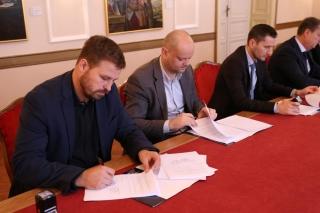 GRAD ĐAKOVO SUBVENCIONIRA KAMATE ZA SJETVU I STOČARSKU PROIZVODNJU