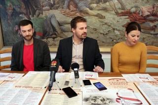 PREDSTAVLJEN PROGRAM ADVENTA U ĐAKOVU