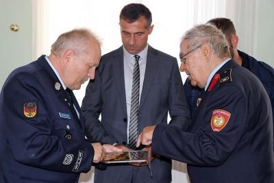 VATROGASCI IZ NJEMAČKOG WOLLABERGA BORAVILI U GRADU ĐAKOVU