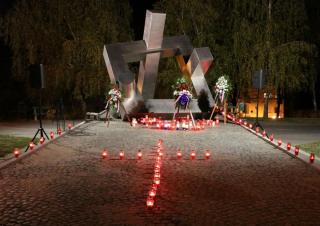 OBILJEŽAVANJE DANA SJEĆANJA NA ŽRTVE DOMOVINSKOG RATA, VUKOVARA I ŠKABRNJE U ĐAKOVU – 17. STUDENOGA