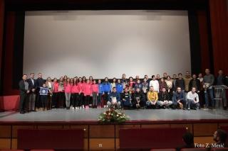 PROGLA&Scaron;ENI NAJBOLJI SPORTA&Scaron;I, SPORTA&Scaron;ICE I SPORTSKI KOLEKTIVI GRADA ĐAKOVA U 2019. GODINI