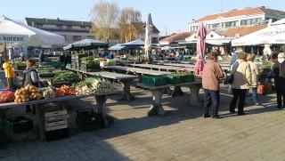 GRADSKA TRŽNICA RADI I NA OTVORENOM