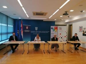 POTPISAN UGOVOR &ndash; U ĐAKOVU ĆE SE GRADITI NOVI CENTAR ZA SOCIJALNU SKRB VRIJEDAN 15,2 MILIJUNA KUNA